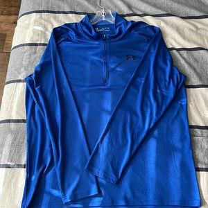 1/4 Zip Under Armour in great shape! Lightly worn / Smoke free home.